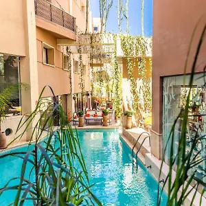 Dellarosa Boutique And 4* Marrakesz
